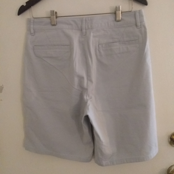ASOS Khaki Shorts - Picture 3 of 5